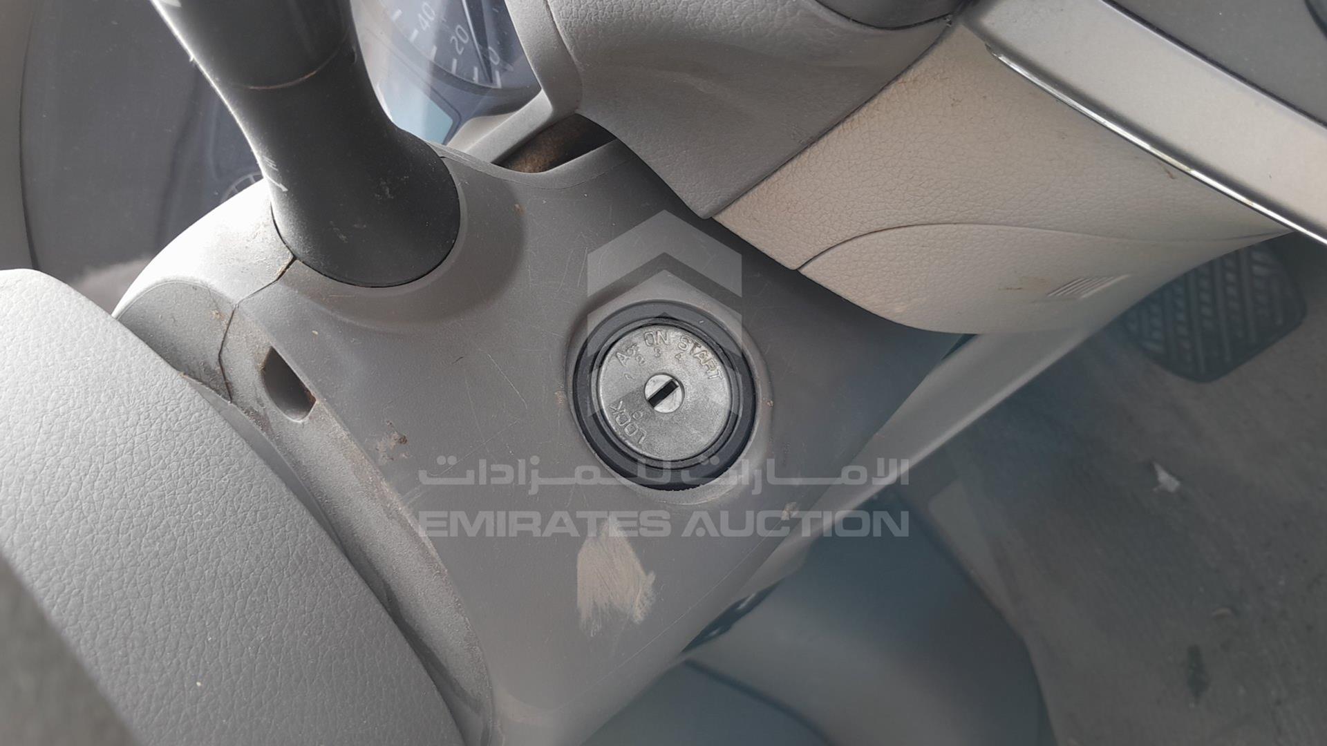 2016 NISSAN TIIDA VIN: MNTBC2C90G6008833