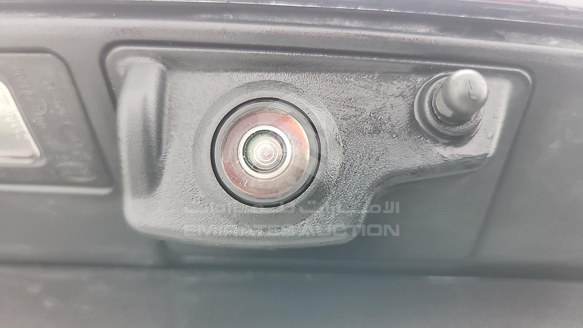 2018 RANGE ROVER --- VIN: SALYB2RV8JA716141