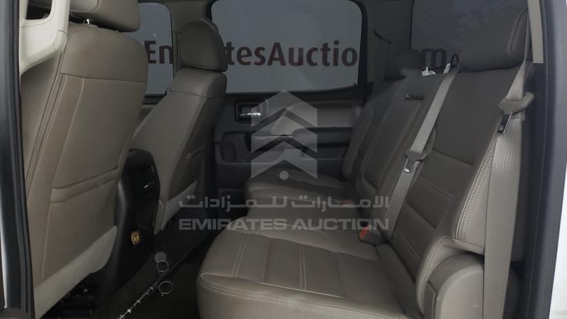 3GTU29EJ8GG153233 Auction: EmiratesAuction Lot: 406581 3GTU29EJ8GG153233 GMC Sierra 2016 WHITE Photo 24