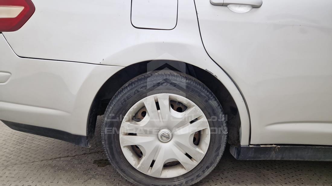 2009 Nissan — Rear Right Tyre — Photo 36