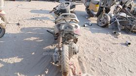 2014 Suzuki AN125HK — Rear View — Photo 6 — Thumbnail