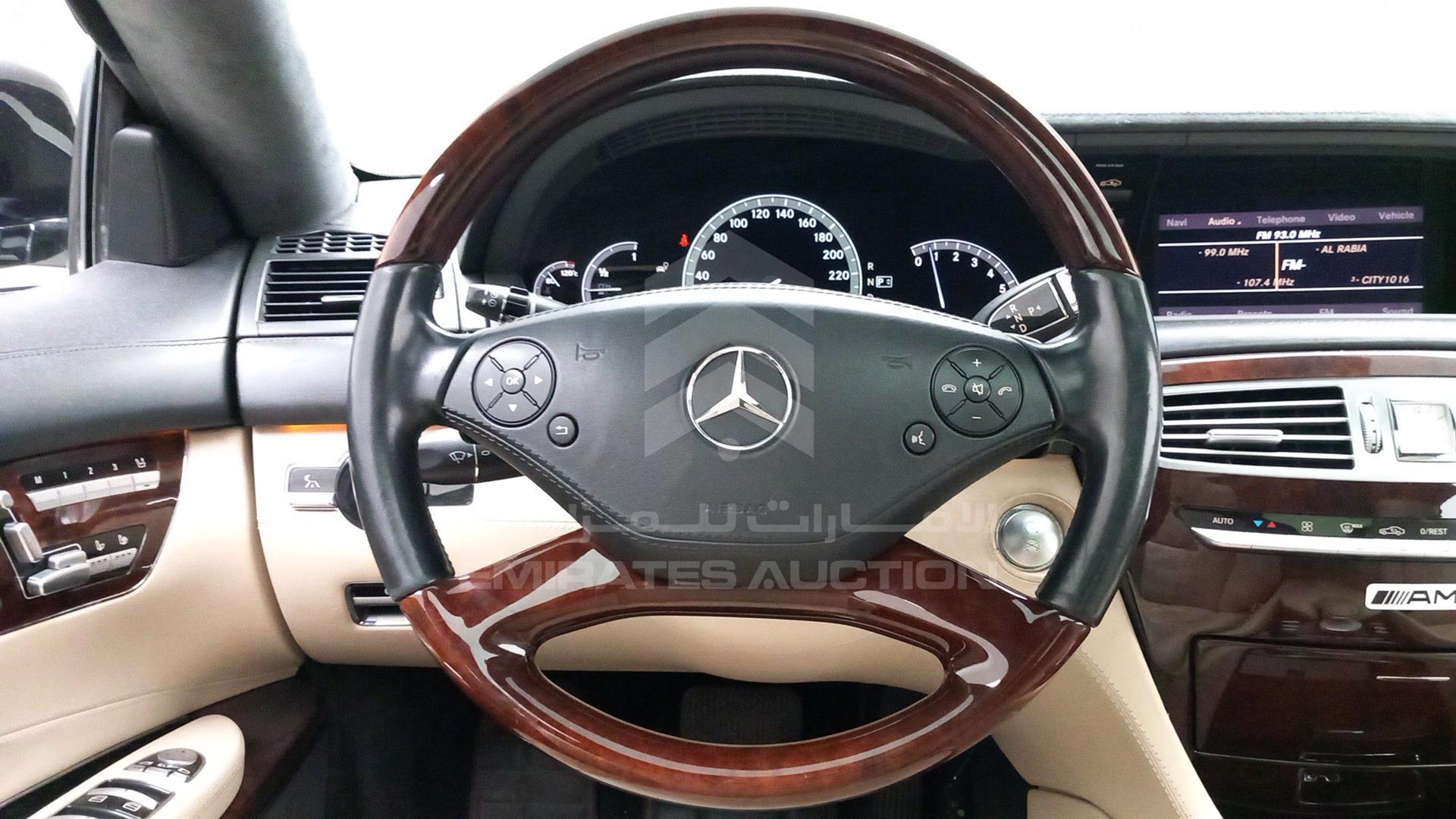 2012 MERCEDES CL 500 VIN: WDD2163731A027647