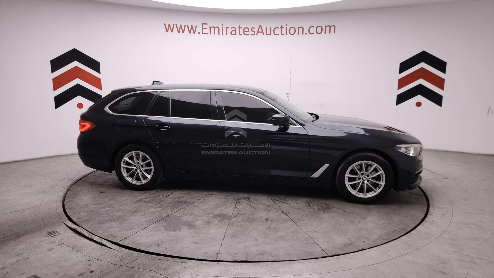 2020 BMW 520 VIN: WBAJL1A01LBM40329