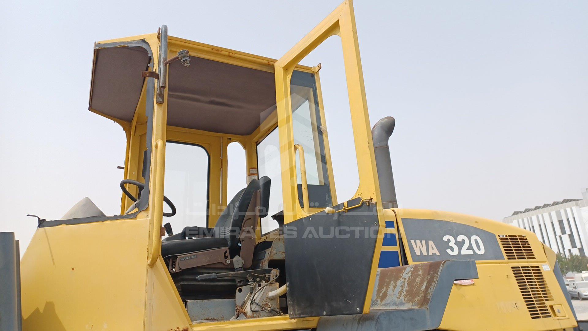 2004 KOMATSU WA320 VIN: WA3205LA32009