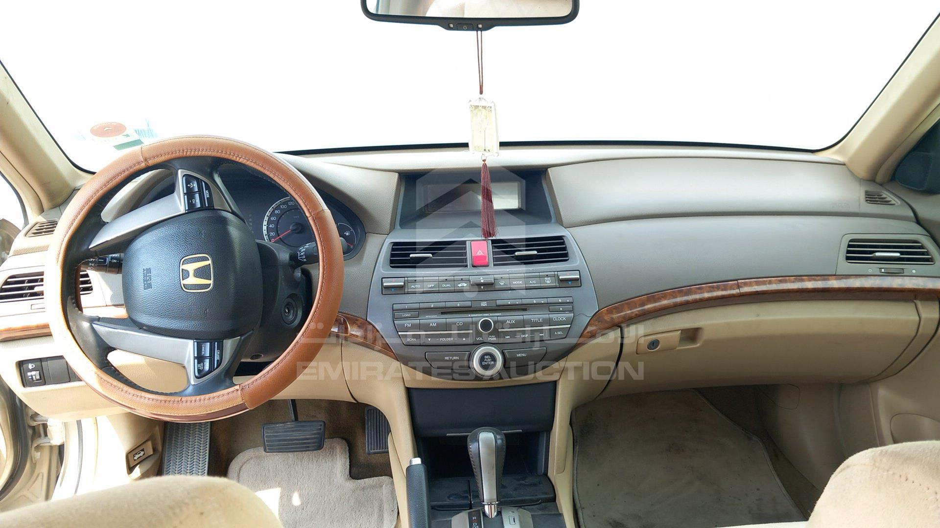 2008 HONDA ACCORD VIN: JHMCP26728C405424