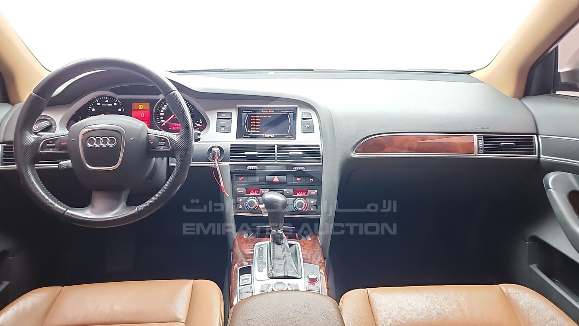 2010 AUDI A6 VIN: WAUAFC4FXAN028828