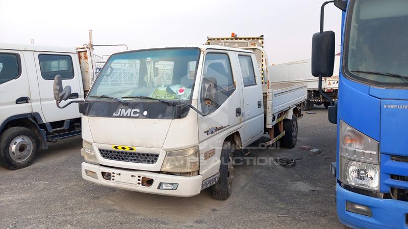 LETAFAG20FHN07666 Auction: EmiratesAuction Lot: 403873 LETAFAG20FHN07666 JMC Pick Up 2015 WHITE Photo 4
