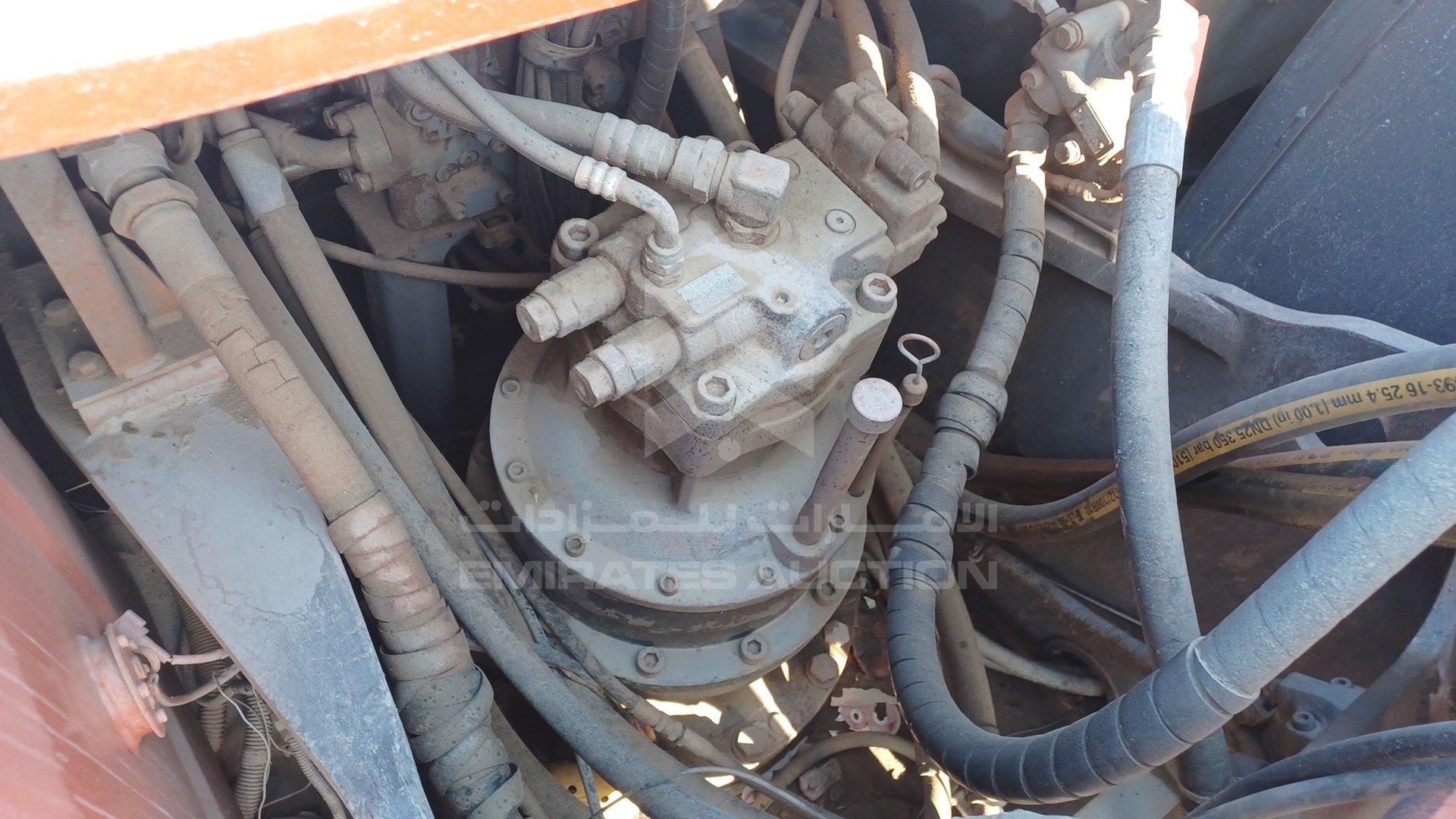 2022 HITACHI EXCAVATOR VIN: HCM1V400C00031293