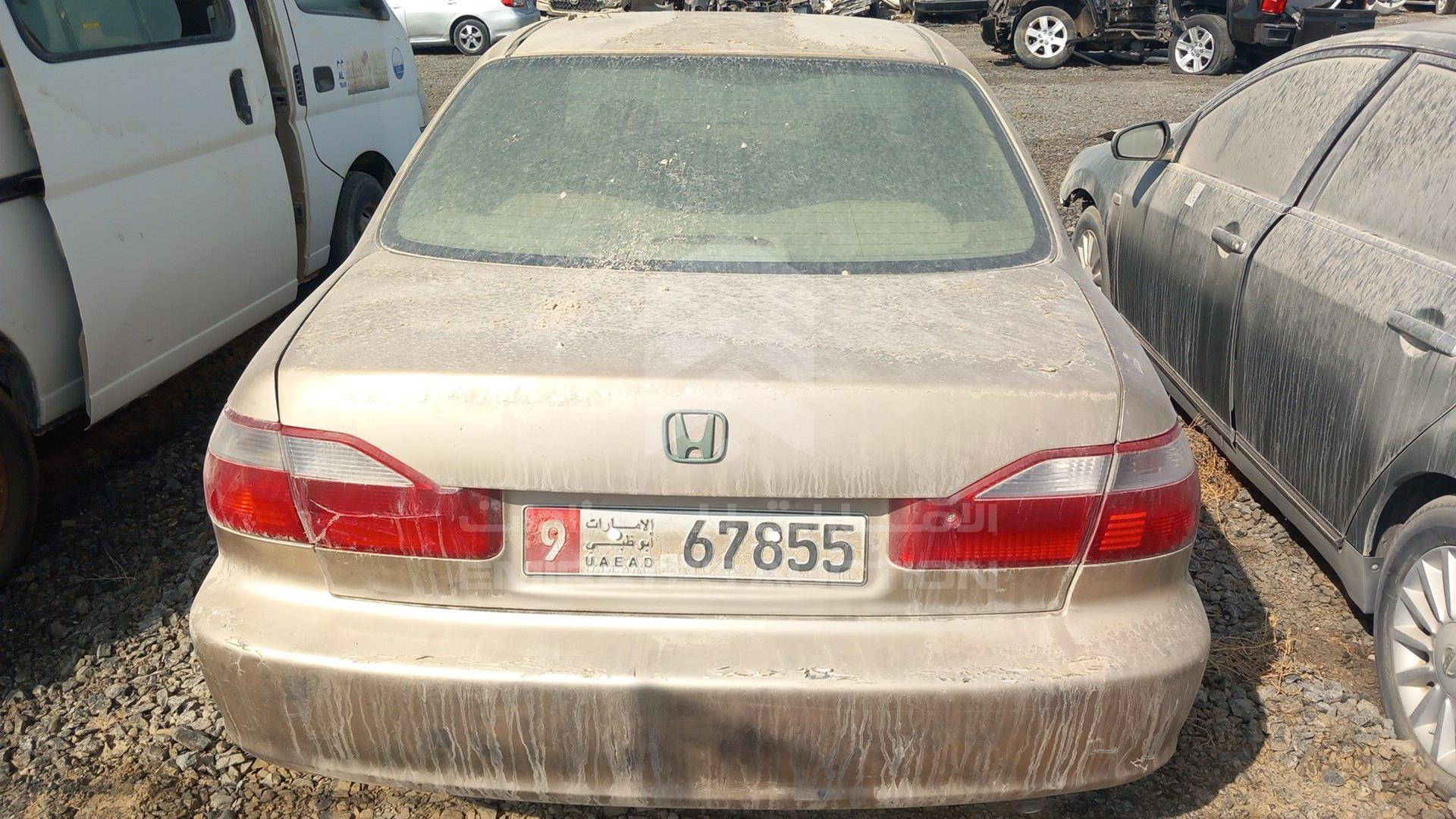 2002 HONDA ACCORD VIN: JHMCF86302C402600