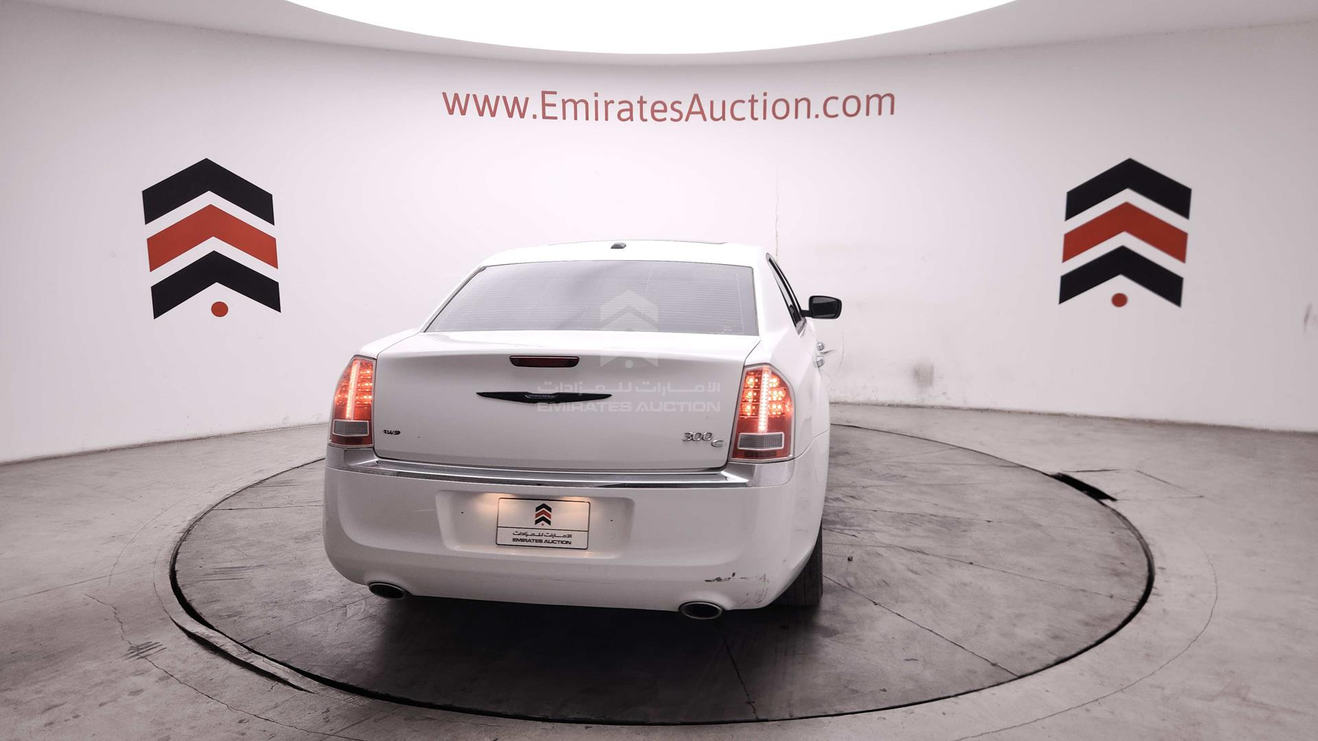 2014 CHRYSLER 300 C VIN: 2C3CCAKGXEH235923