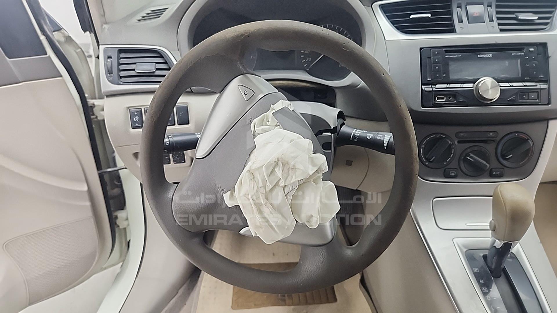 2014 NISSAN TIIDA VIN: MNTBC2C91E6004786