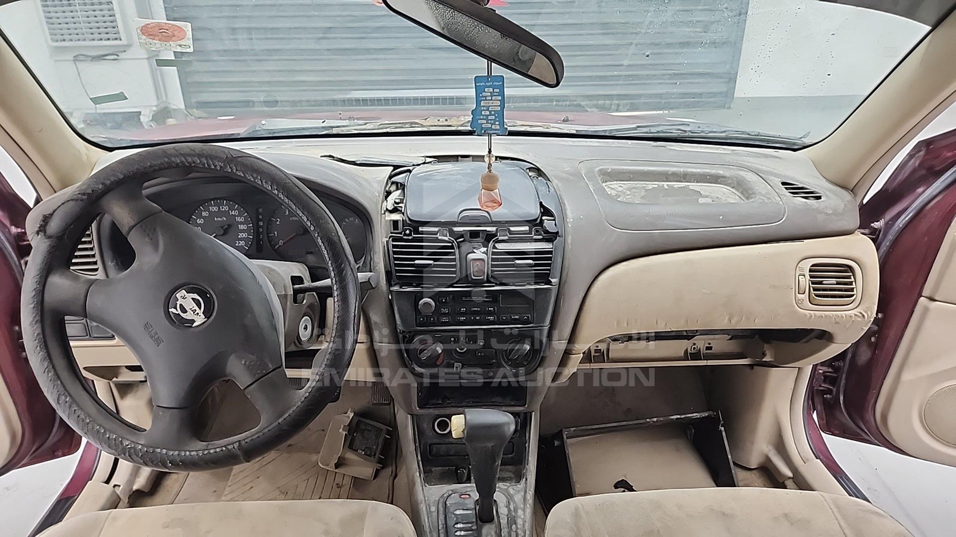 2002 NISSAN SUNNY VIN: JN1FN61C72W012401