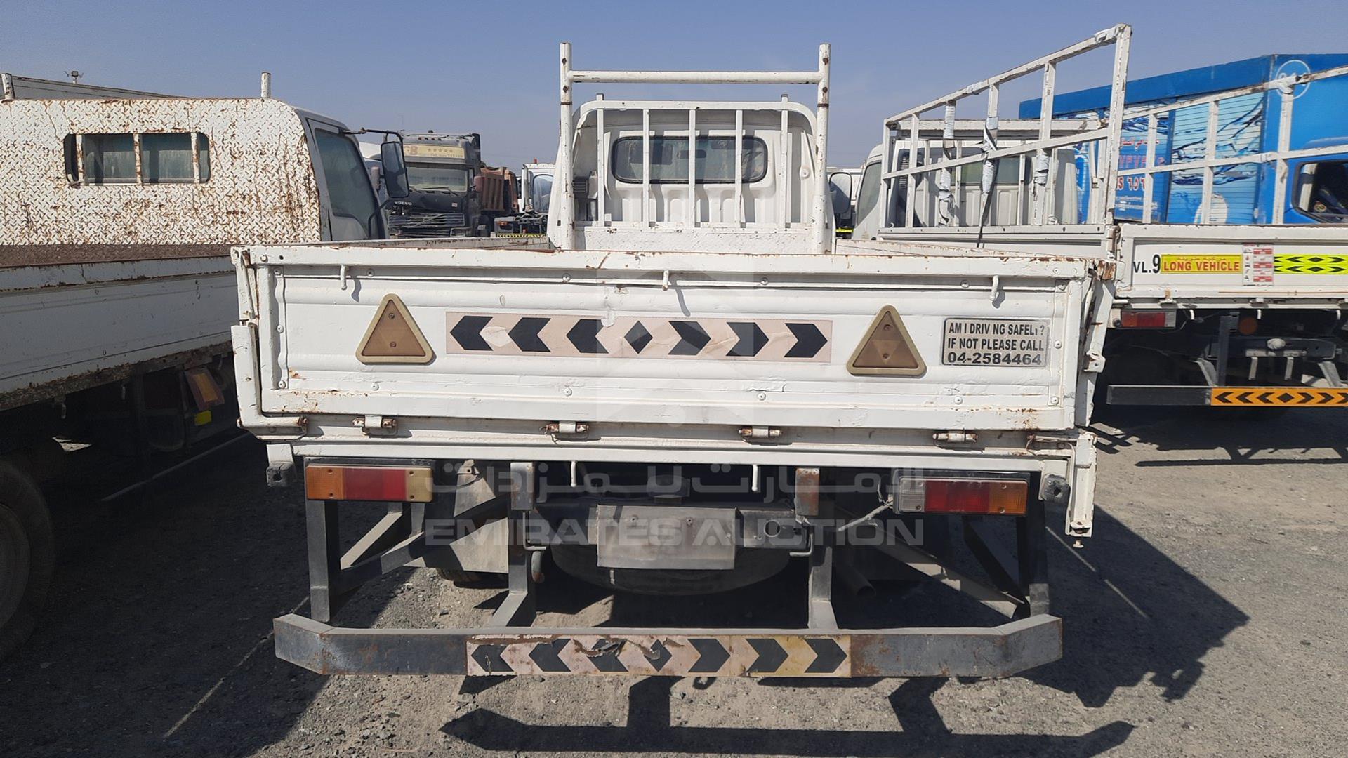 2004 HYUNDAI HD 65 VIN: KMFGA17F44C202666