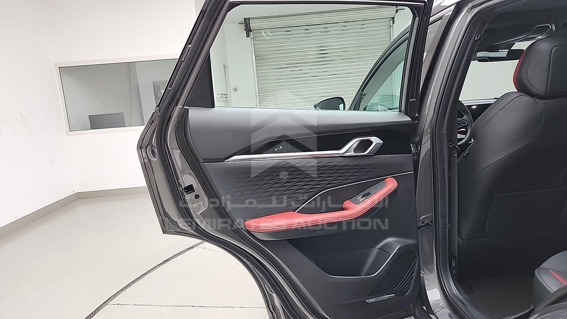 2024 GEELY COOLRAY VIN: LB3762KZ1RX514938
