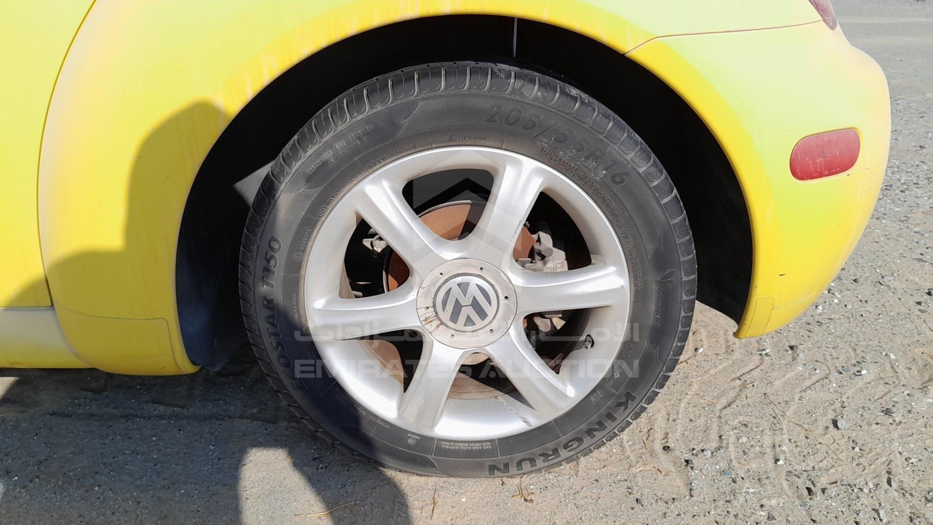 2002 VOLKSWAGEN BEETLE VIN: WVWZZZ9CZ2M624694