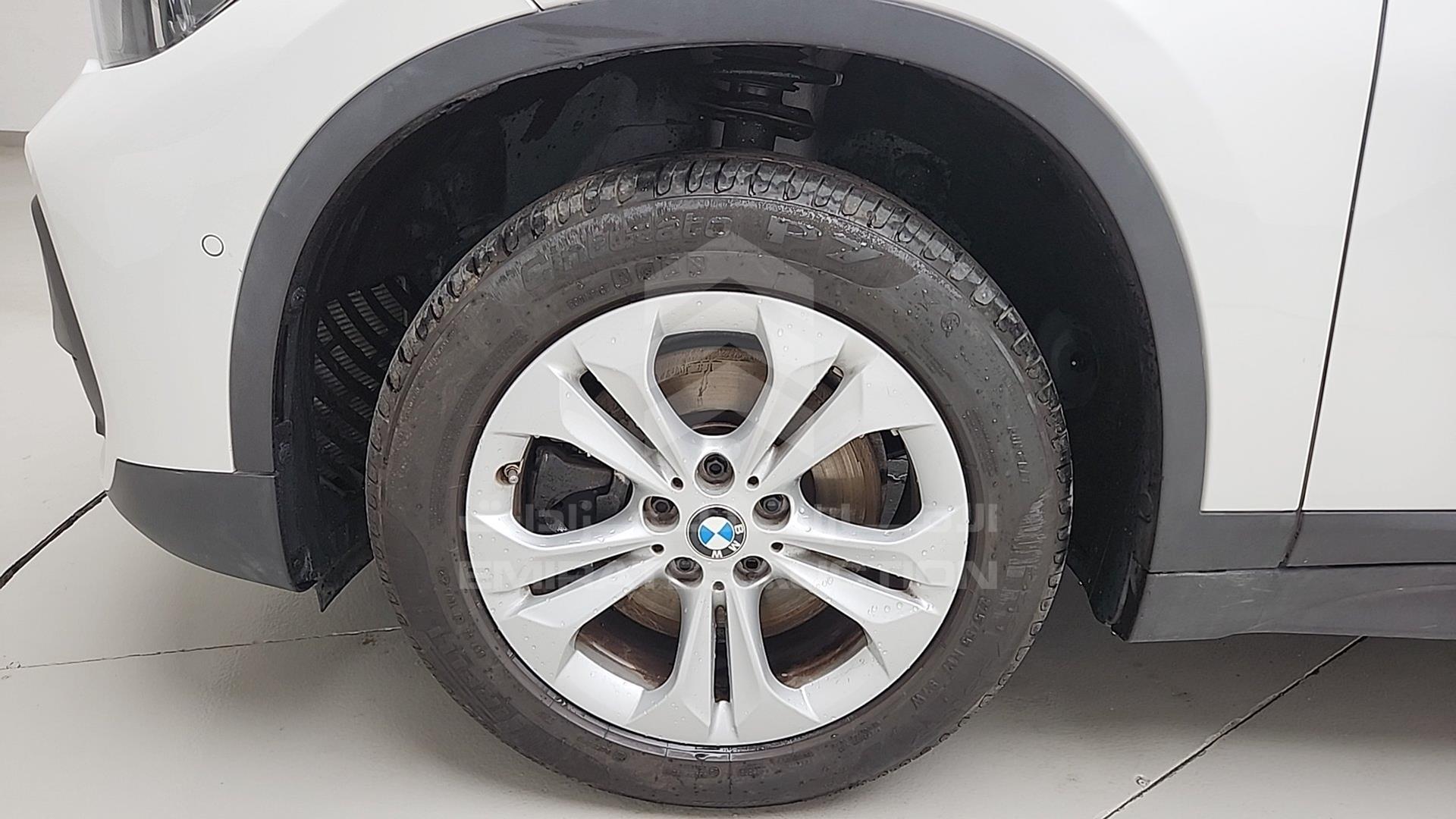 2022 BMW X1 VIN: WBA71AA04N3N77634