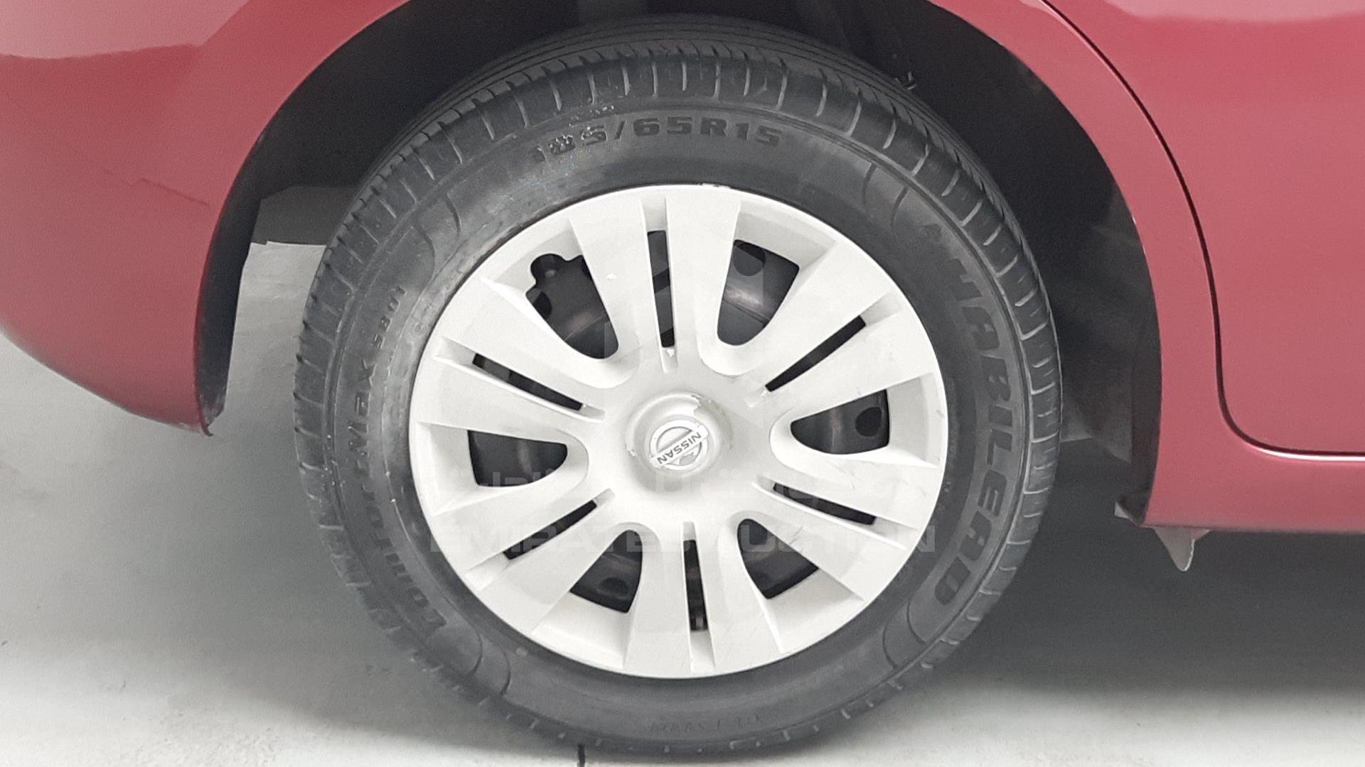 2016 NISSAN TIIDA VIN: MNTBC2C94G6010133