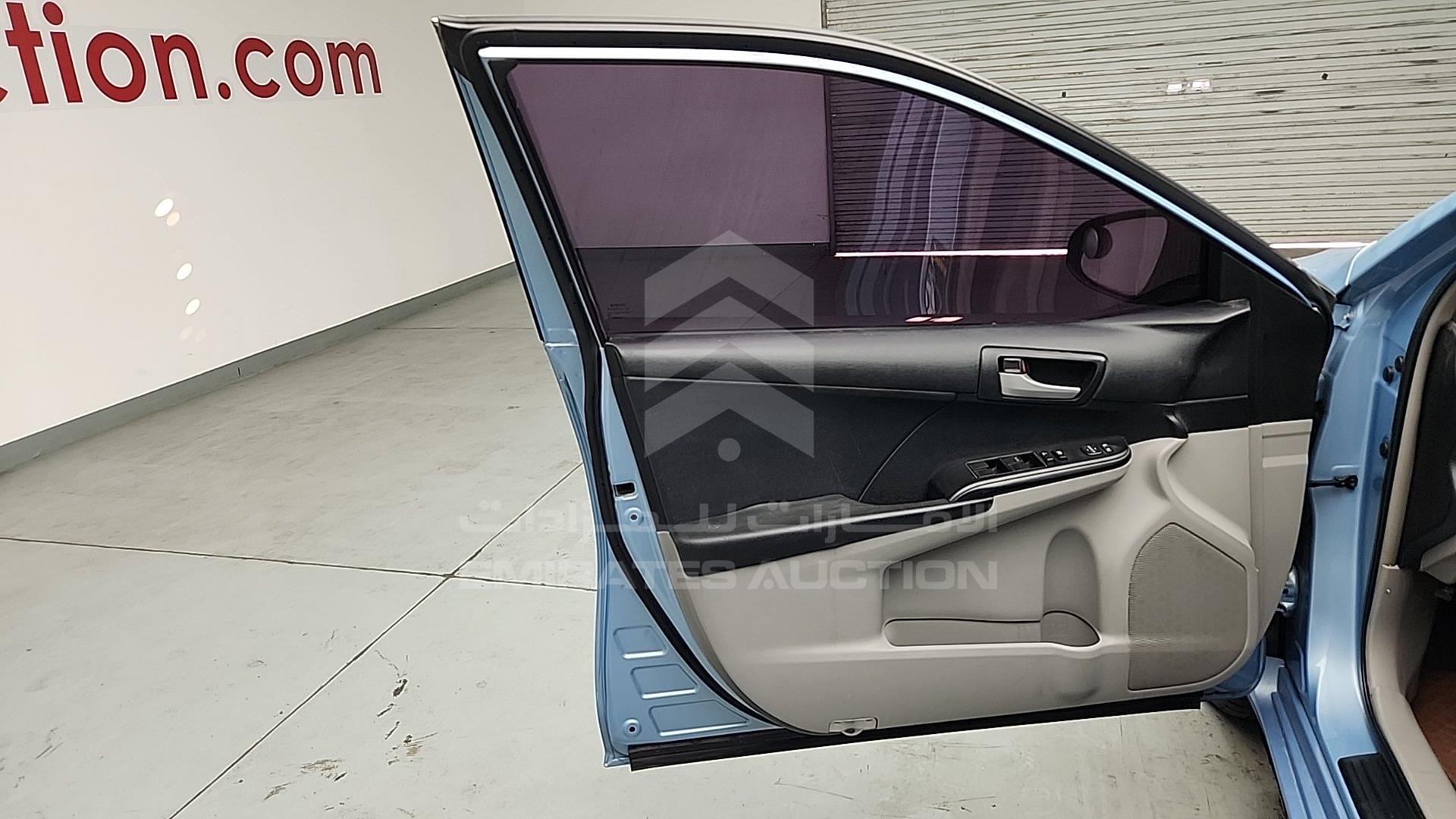 2014 TOYOTA CAMRY VIN: 4T1BF1FK3EU768072