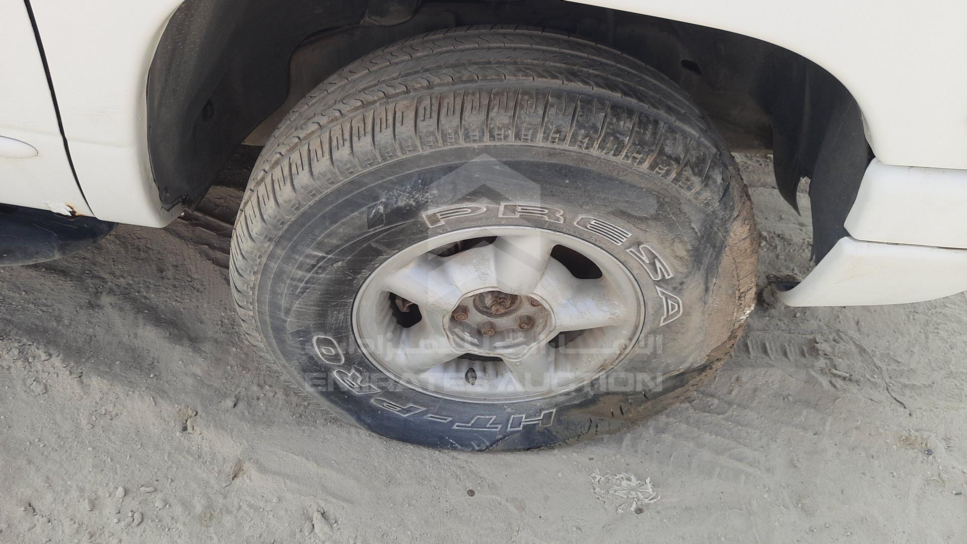 2000 DODGE DURANGO VIN: 1B4HS28Z0YF261629