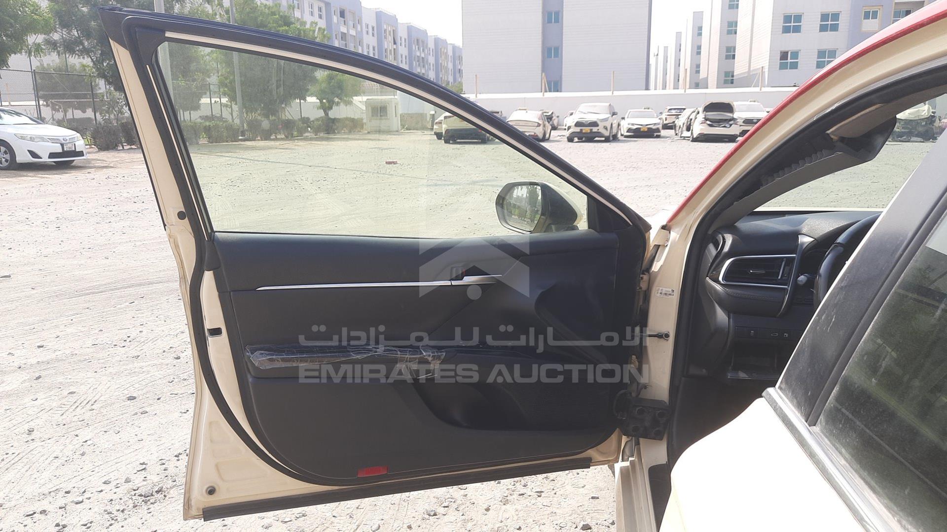 2018 TOYOTA CAMRY VIN: JTNB29HK4J3013391