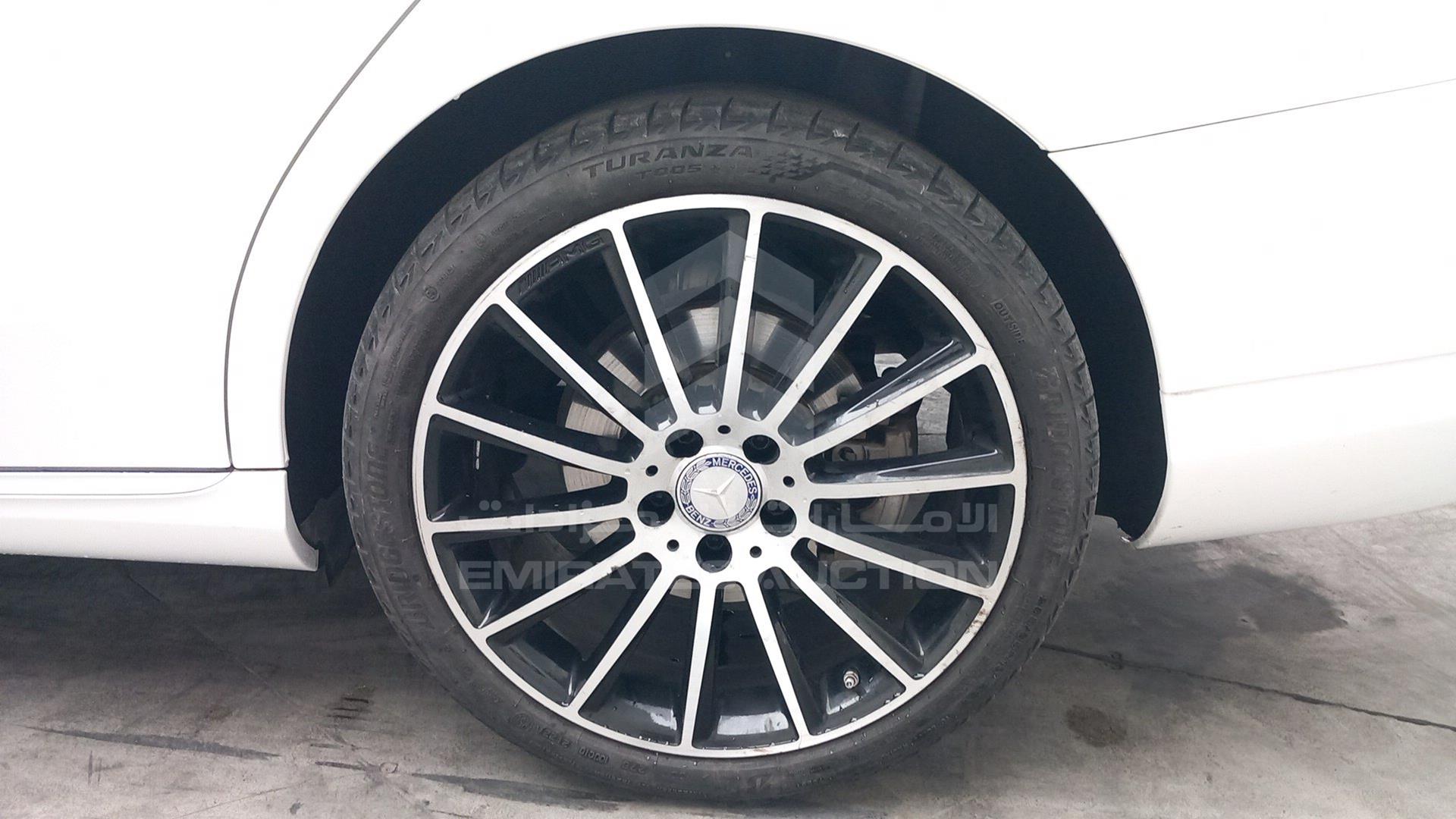 2015 MERCEDES C 300 VIN: 55SWF4KBXFU040349