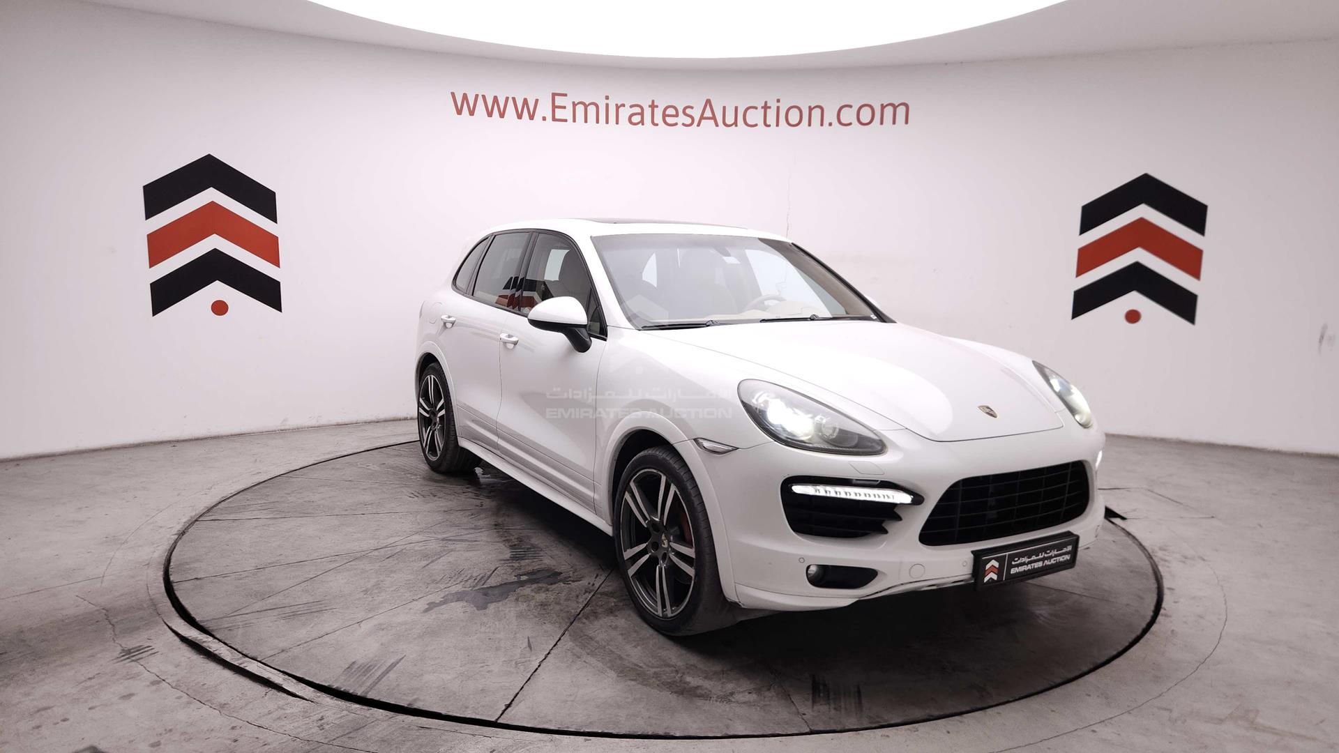 2013 PORSCHE CAYENNE VIN: WP1ZZZ92ZDLA71912