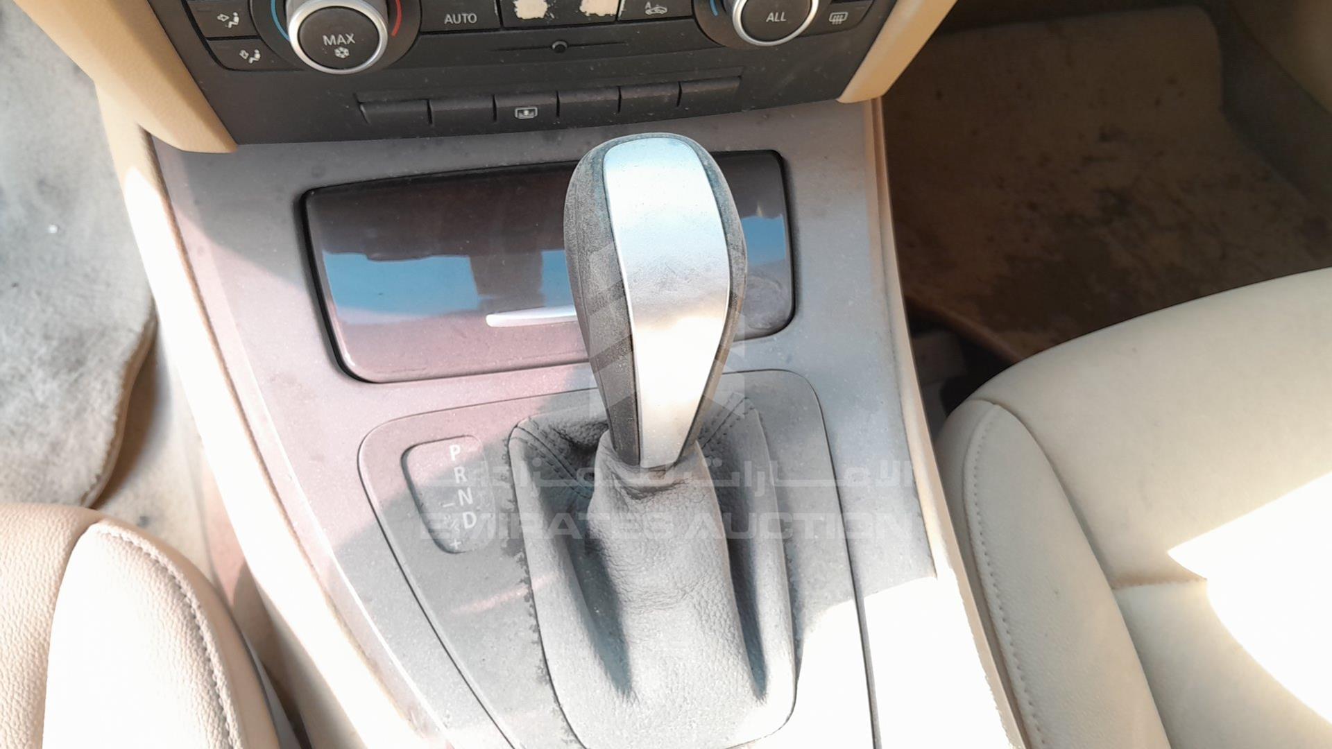 2011 BMW 320I VIN: WBAPG5105BA846365