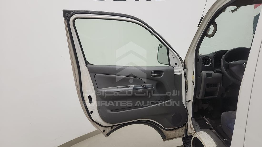 2014 Nissan Urvan — Front Left Door — Photo 5
