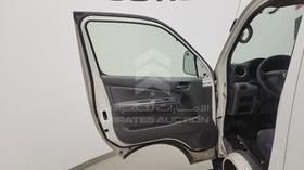 2014 Nissan Urvan — Front Left Door — Photo 5 — Thumbnail