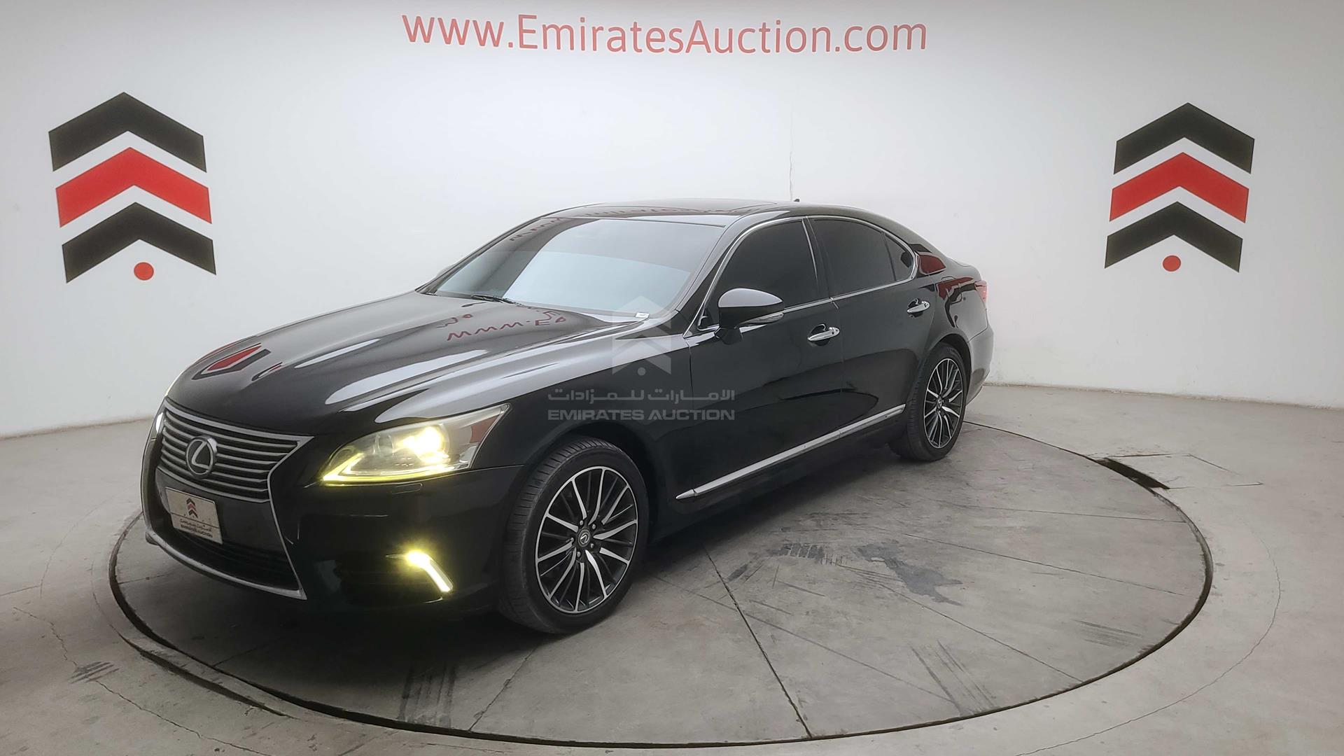 2013 LEXUS LS 460 L VIN: JTHCL5EF9D5019233