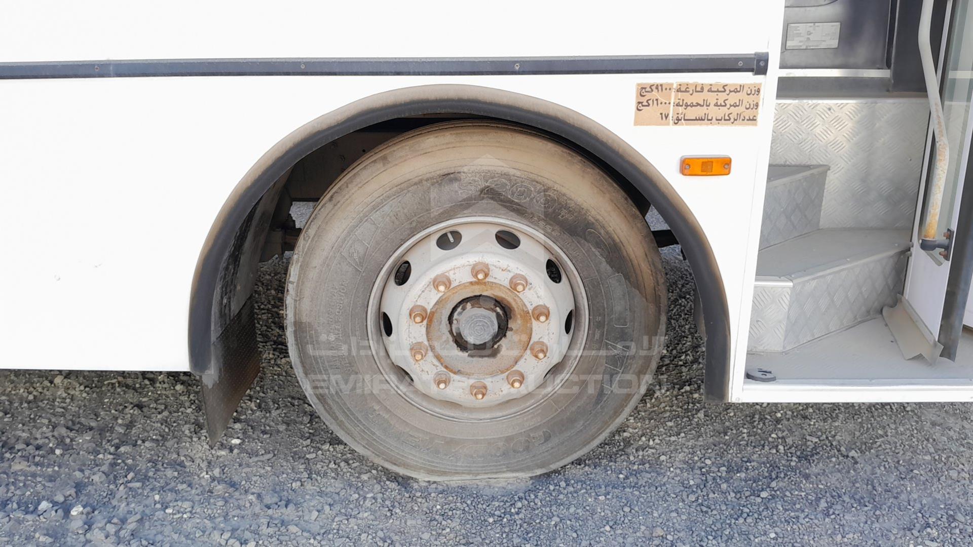 2015 ASHOK LEYLAND FALCON VIN: MB1PBEFA5FUEA0022