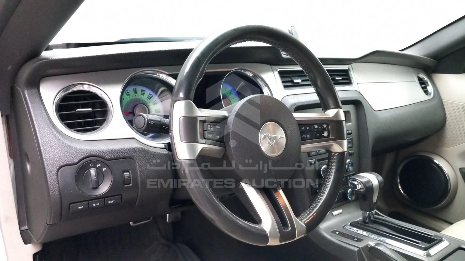 2011 FORD MUSTANG VIN: 1ZVBP8EM0B5112315
