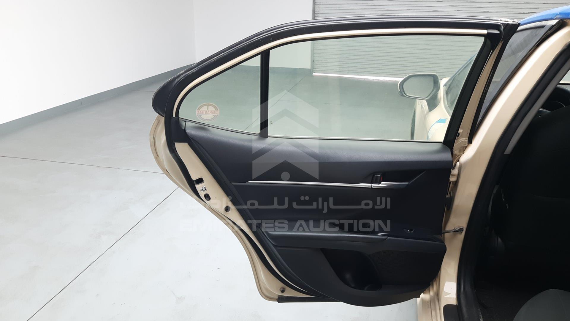 2019 TOYOTA CAMRY HYBRID VIN: JTNB29HK5K3016303