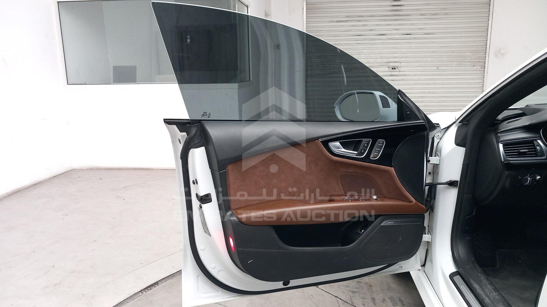 2017 AUDI A7 VIN: WAUSGCFCXHN069555