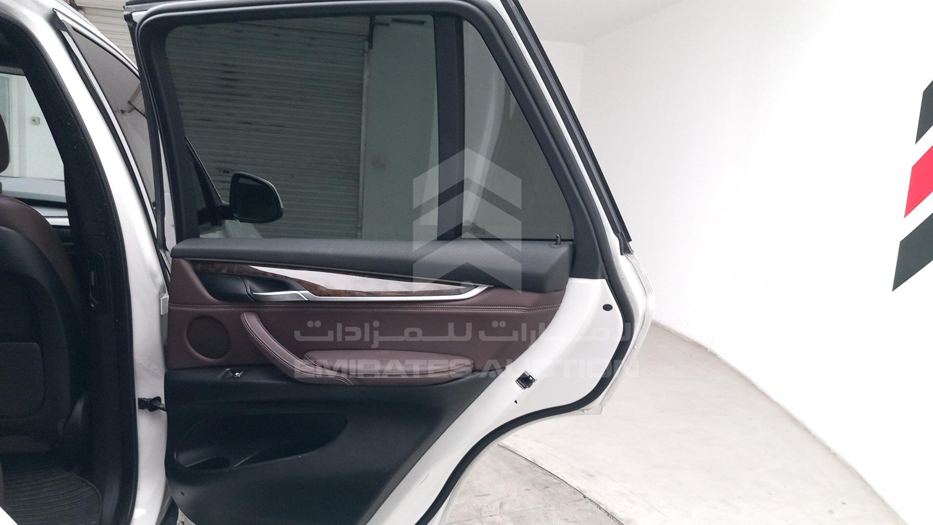2017 BMW X5 VIN: 5UXKT0C54H0S79907