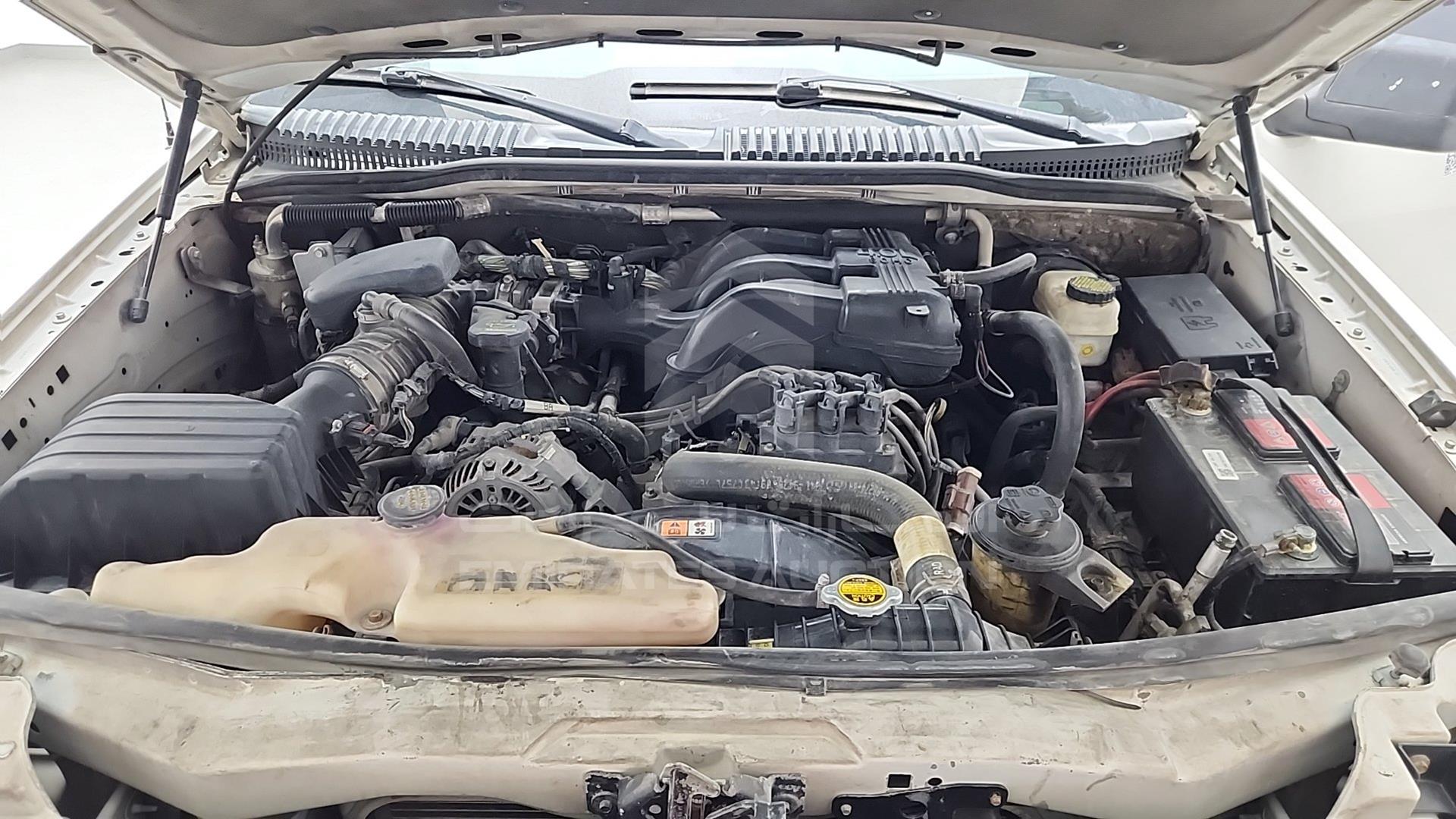 2010 FORD EXPLORER VIN: 1FMEU7DE0AUB12537