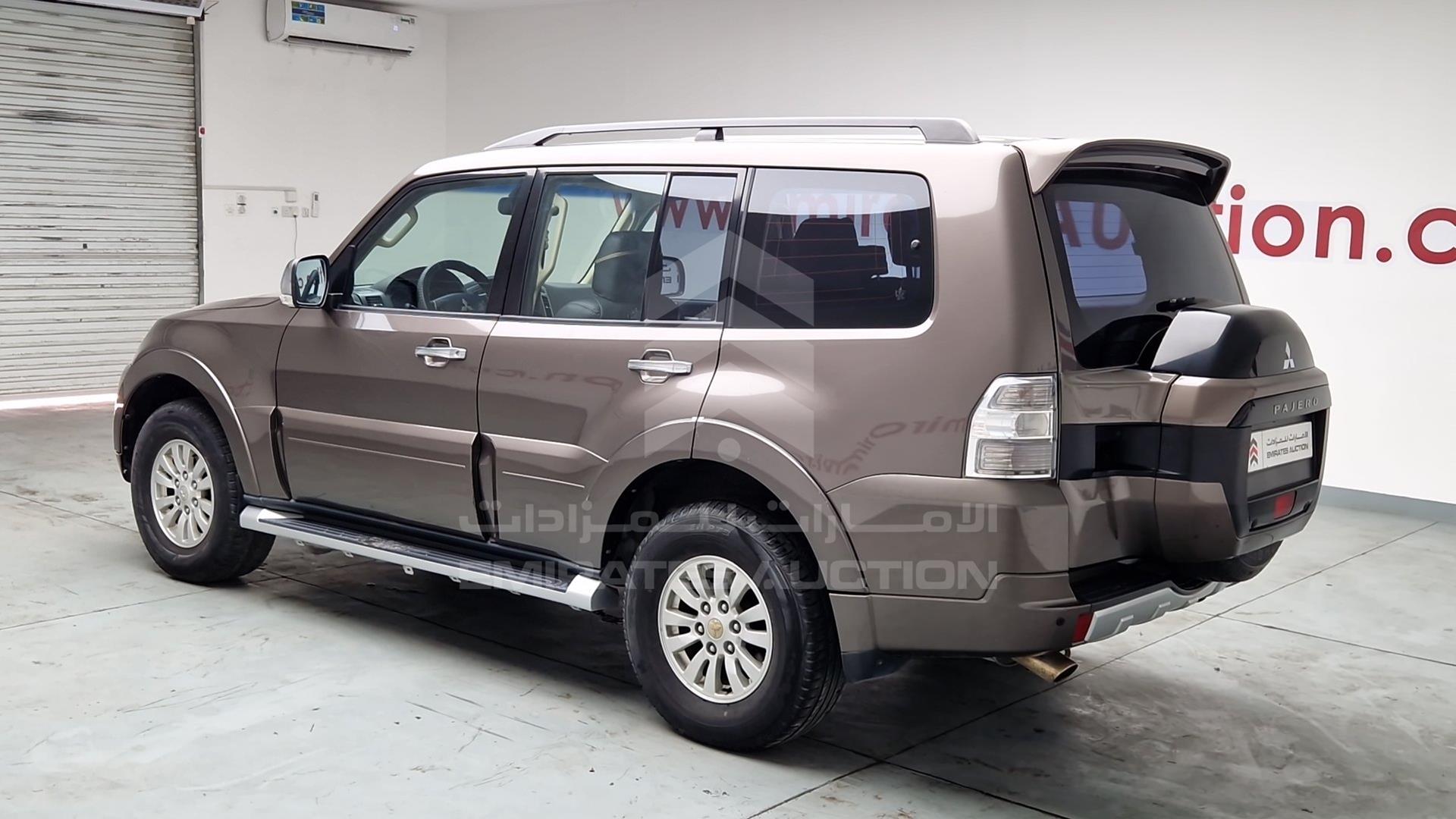 2015 MITSUBISHI PAJERO VIN: JMYLYV95WFJ711967