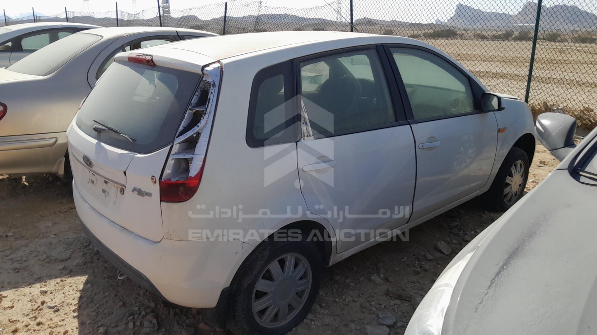 2011 FORD FIGO VIN: MAJTJ21D2BAE38340