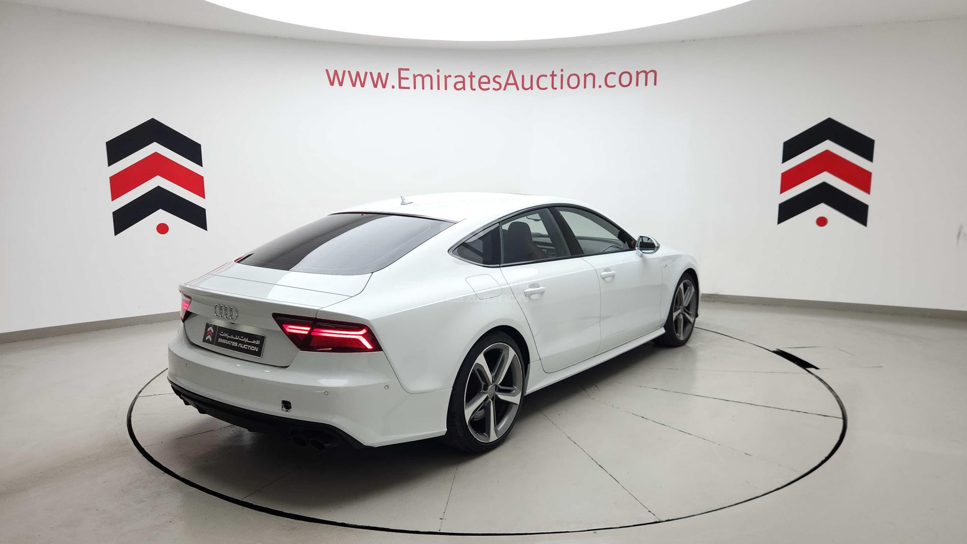 2016 AUDI S7 VIN: WAUS2DFC0GN134531