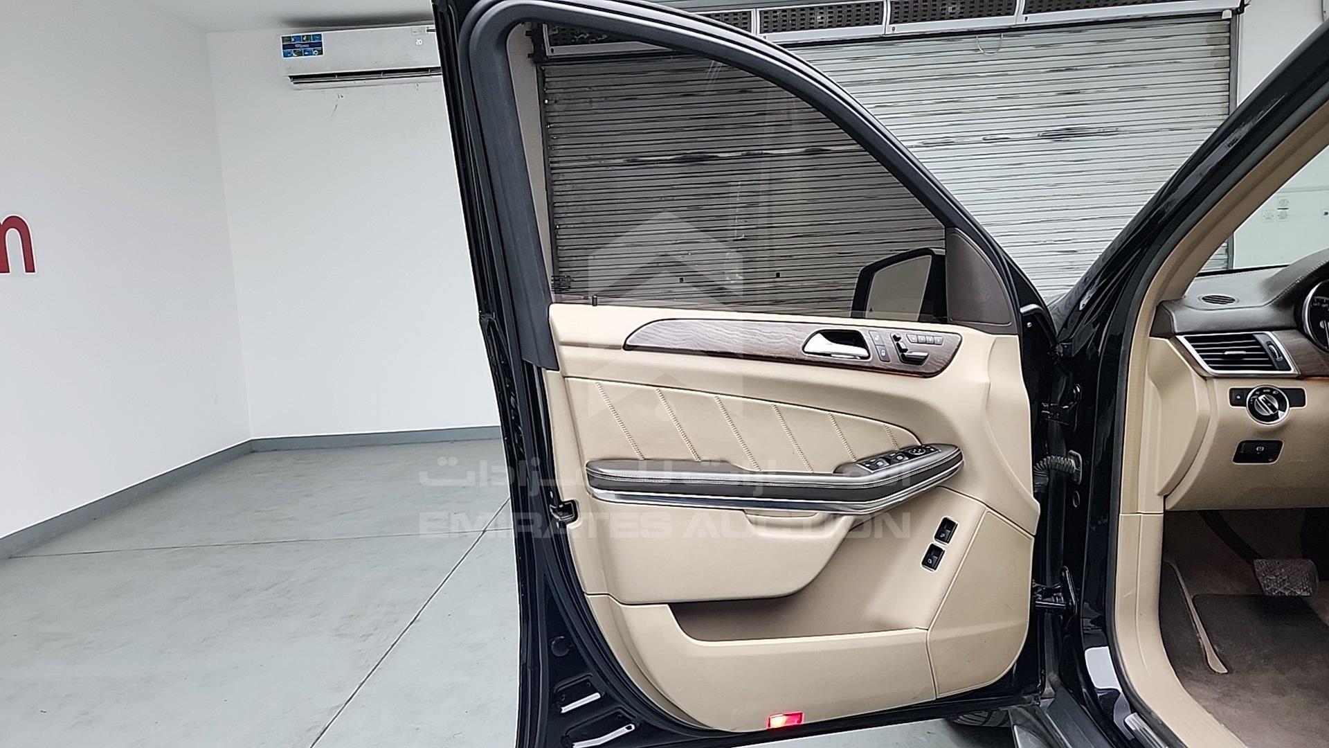 2014 MERCEDES GL 500 VIN: WDCDF7DE4EA282265