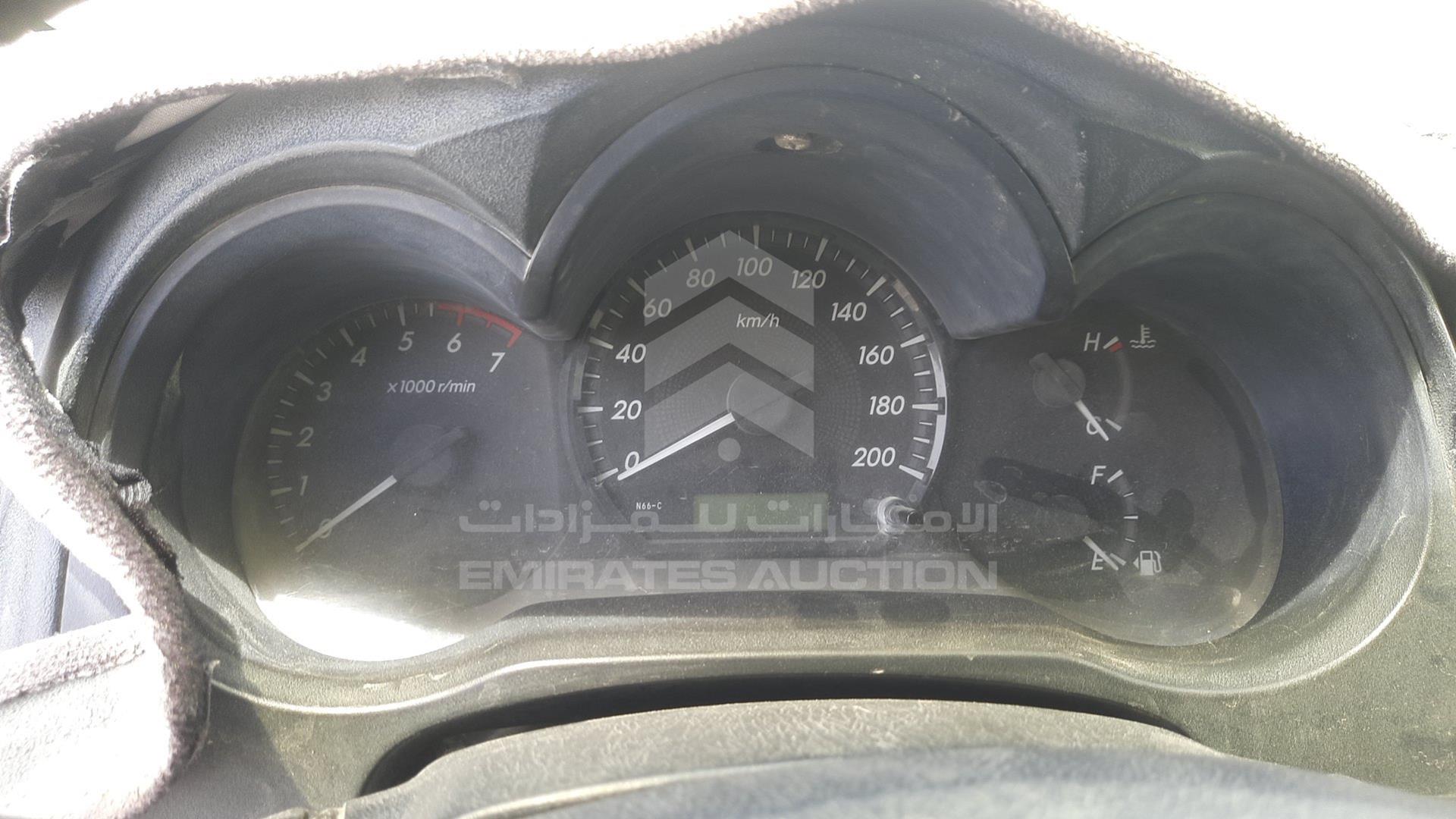 2014 TOYOTA HILUX VIN: MR0EX12G1E2345794