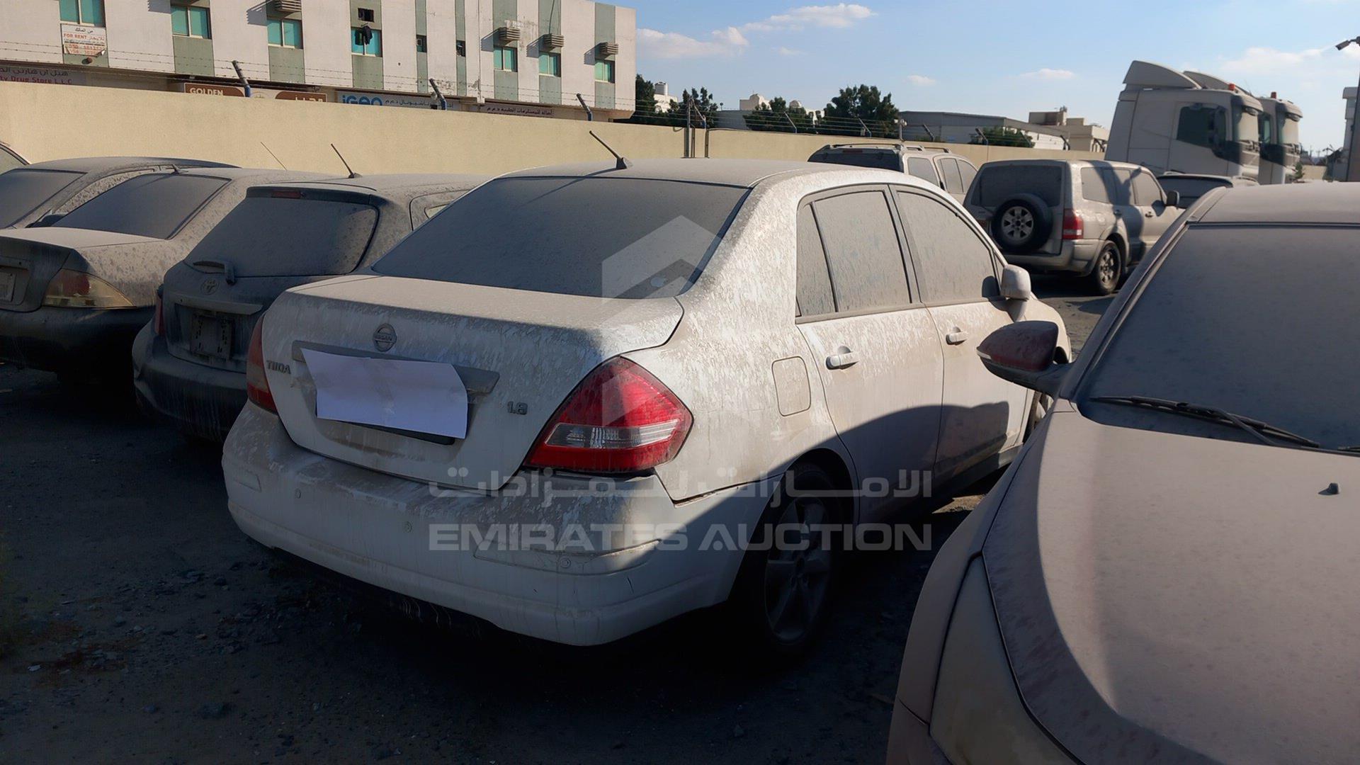 2011 NISSAN TIIDA VIN: 3N1BC1A80BL384686