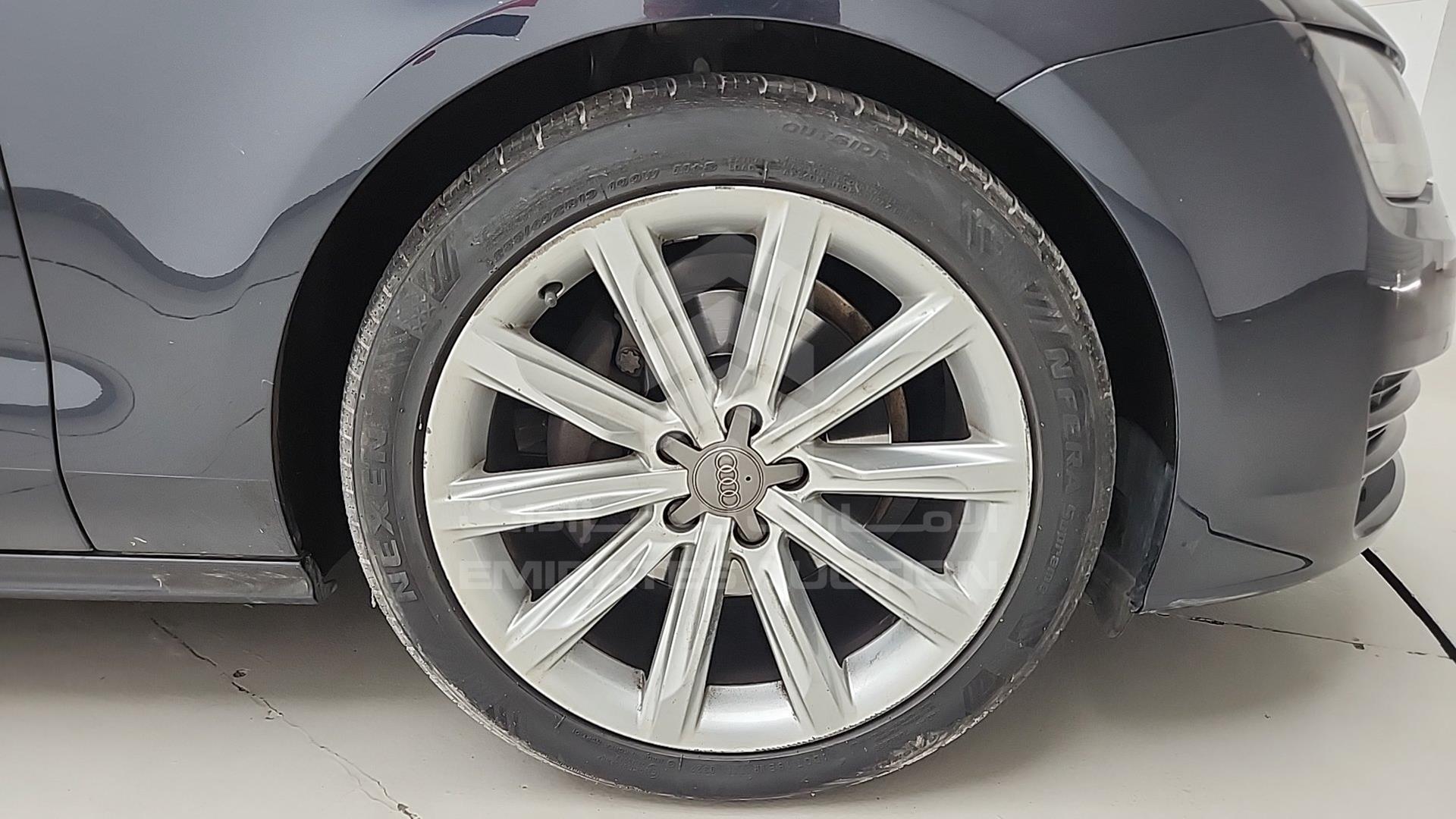 2014 AUDI A7 VIN: WAUSHCFC0EN072490