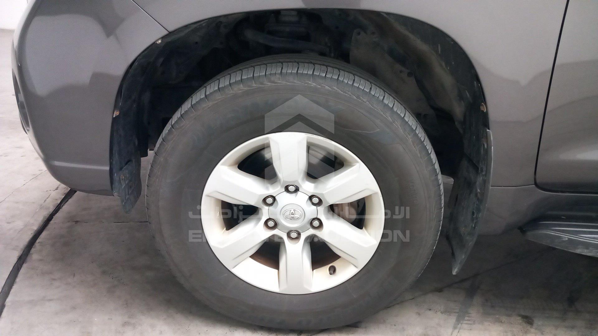 2015 TOYOTA PRADO VIN: JTEJU9FJ1FK079555