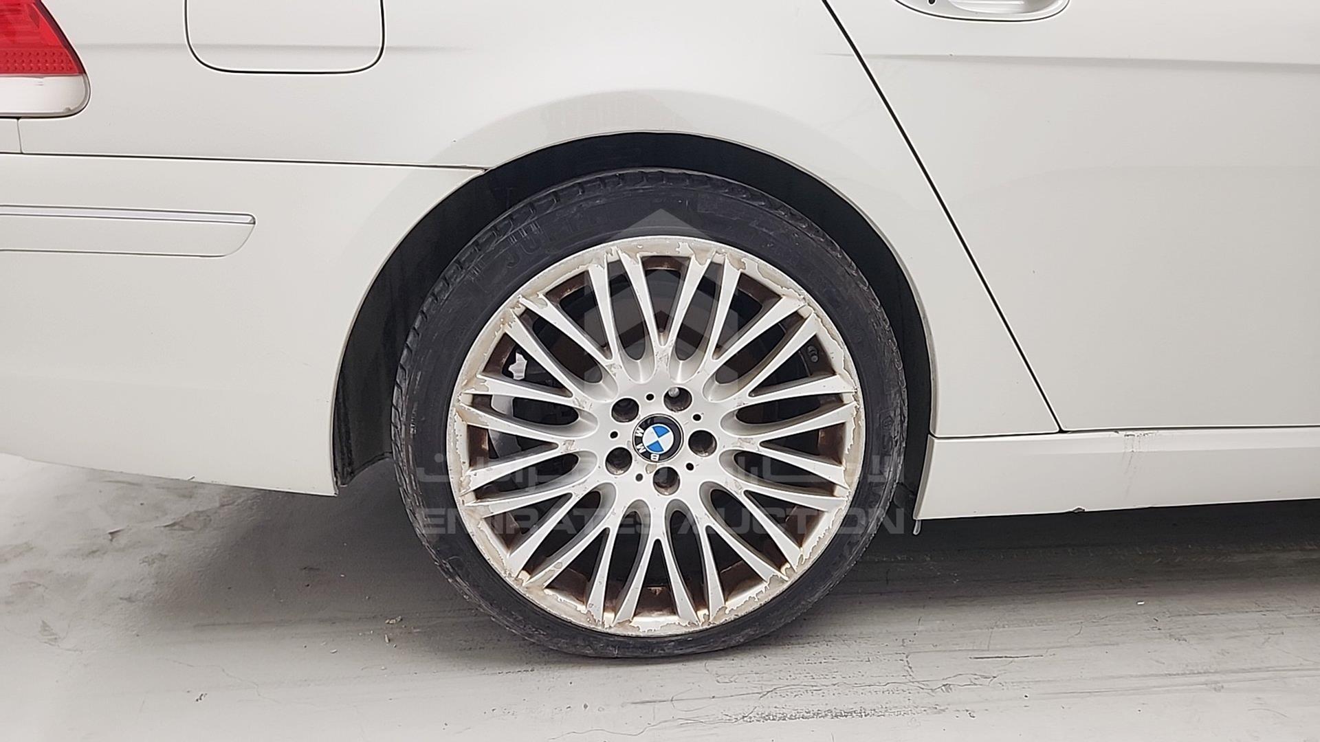 2007 BMW 750 VIN: WBAHL81020DH76291