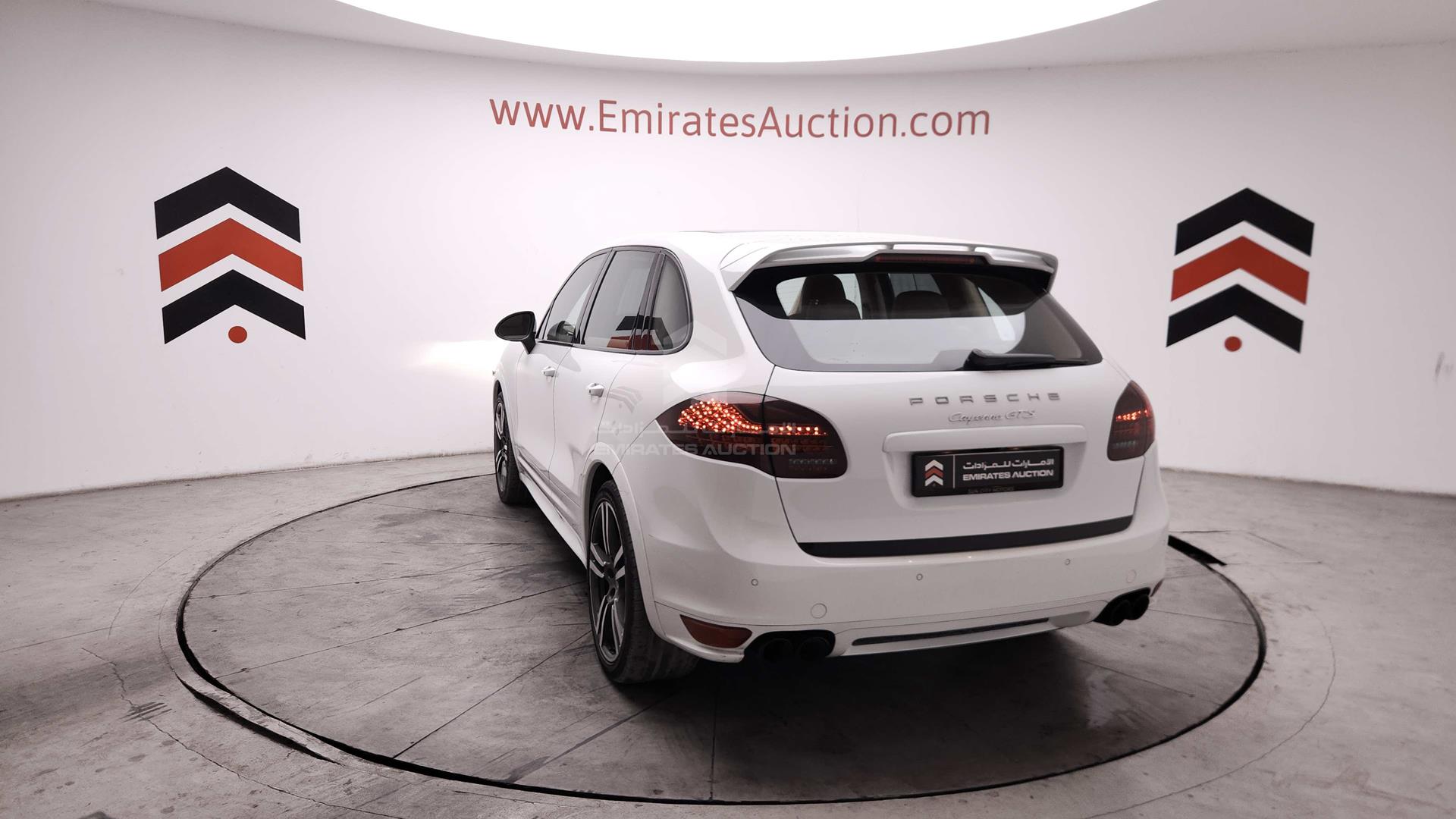 2013 PORSCHE CAYENNE VIN: WP1ZZZ92ZDLA71912