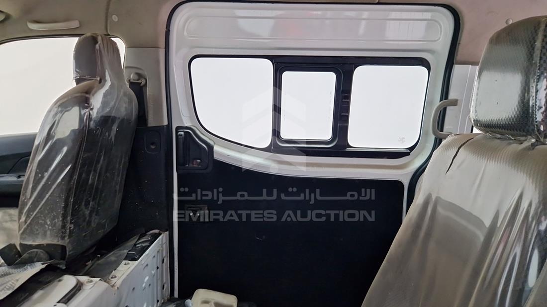 نيسان أورفان 2024 — الباب الخلفي الأيمن — صورة 22