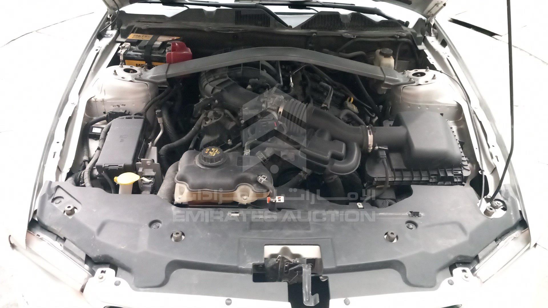 2011 FORD MUSTANG VIN: 1ZVBP8EM0B5112315