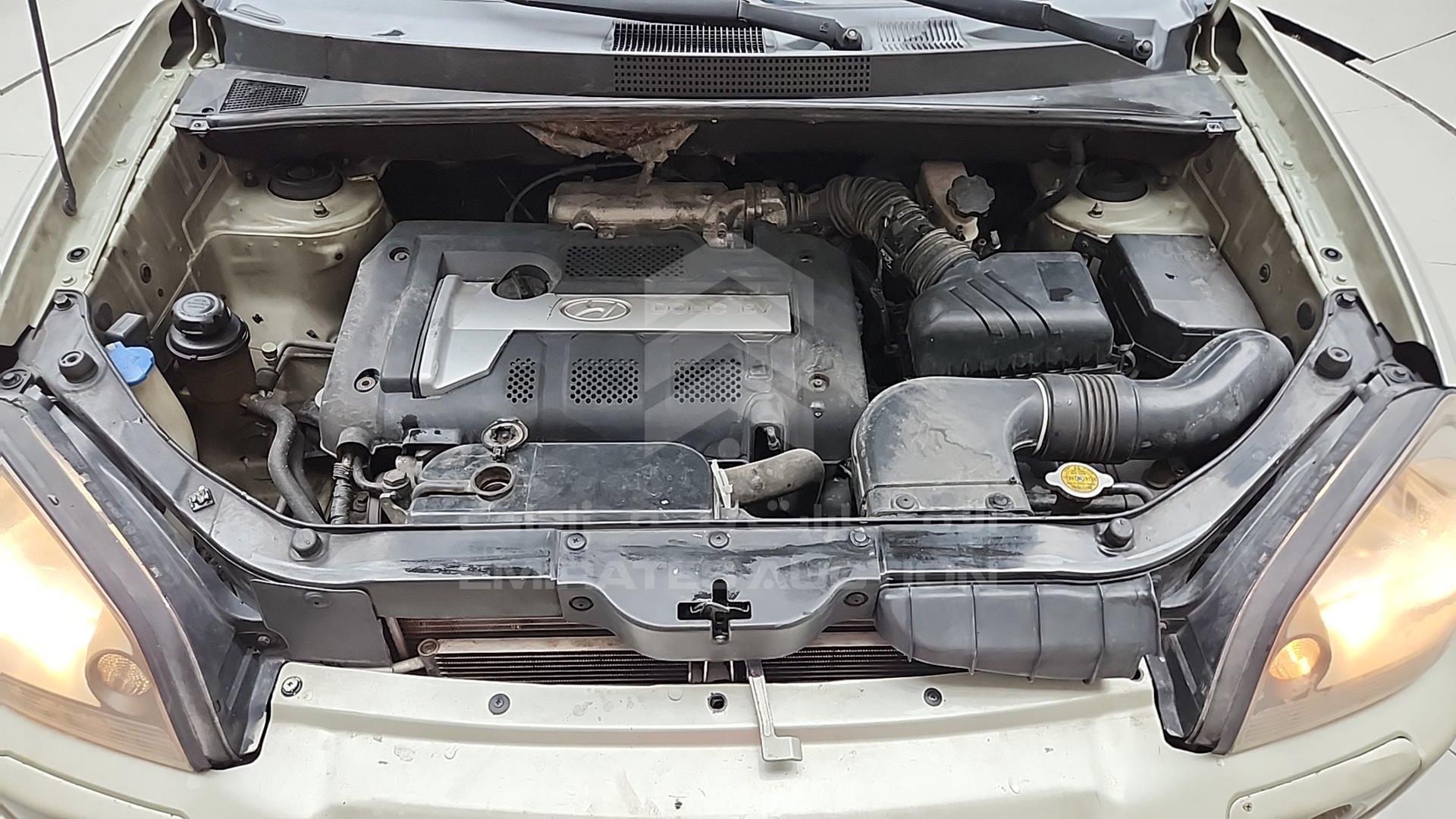 2008 HYUNDAI TUCSON VIN: KMHJM81B78U821197