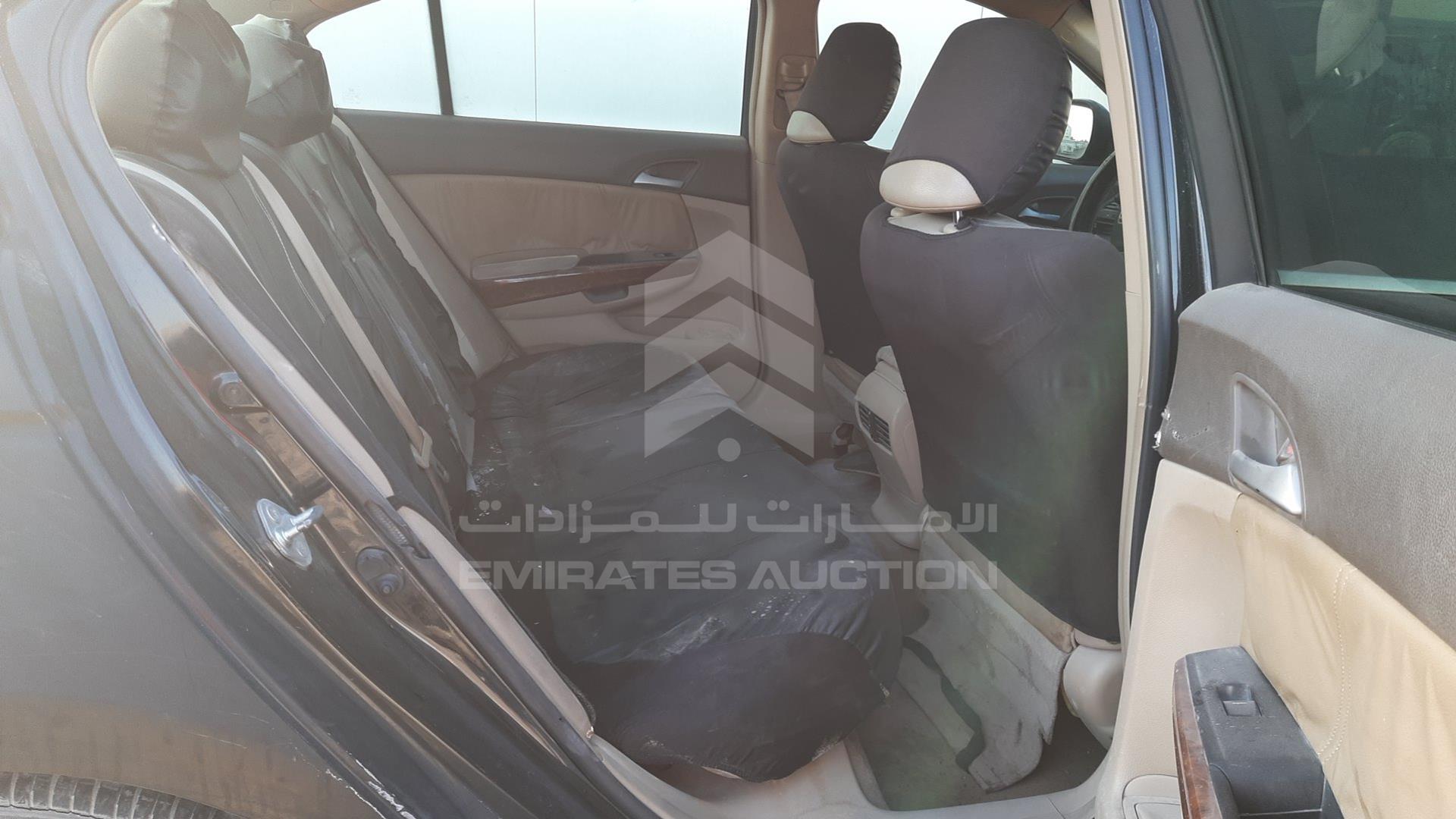 2008 HONDA ACCORD VIN: JHMCP367X8C400722